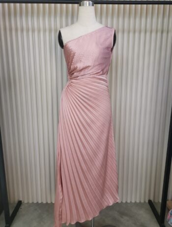 Фустан Нена